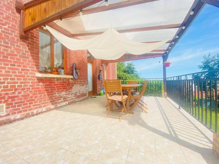 Cocon Familial Apartamento Laon Exterior foto