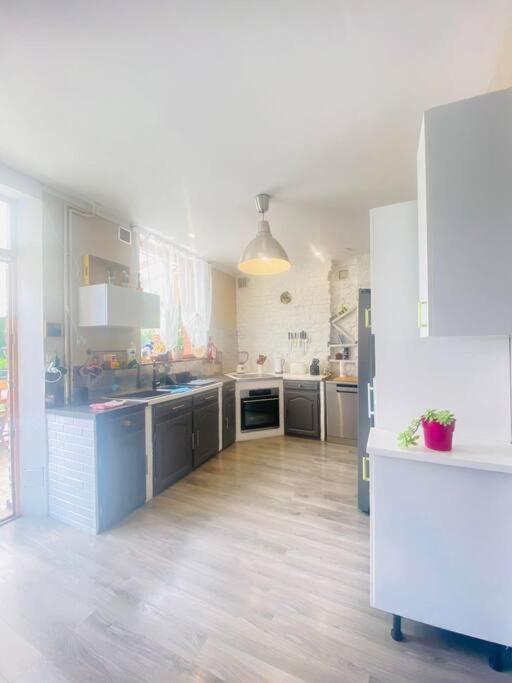 Cocon Familial Apartamento Laon Exterior foto