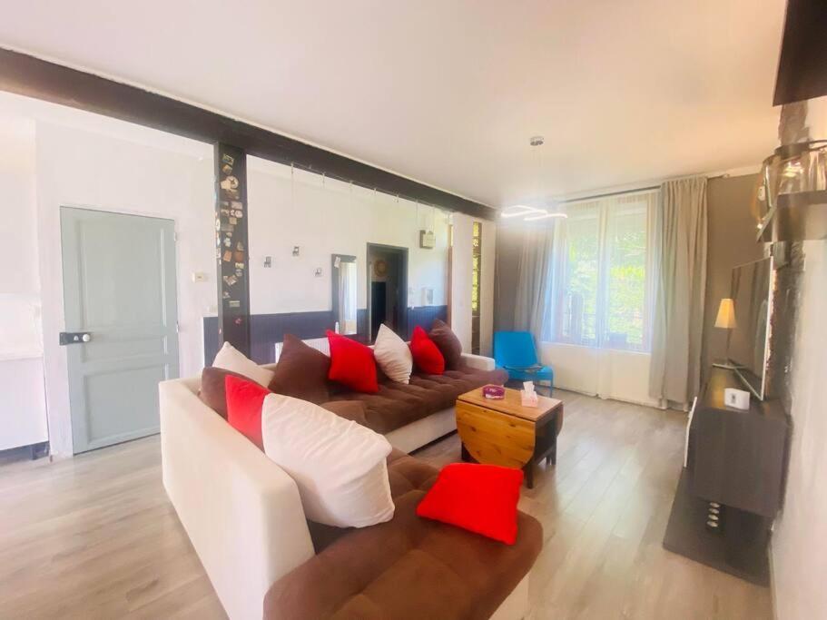 Cocon Familial Apartamento Laon Exterior foto